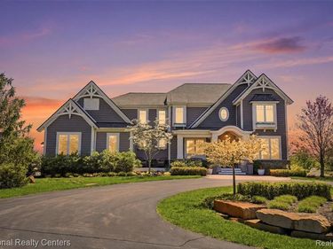 5310 Pontiac Trail, Northfield Twp, MI 48105