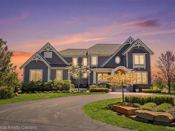 5310 Pontiac Trail, Northfield Twp, MI 48105