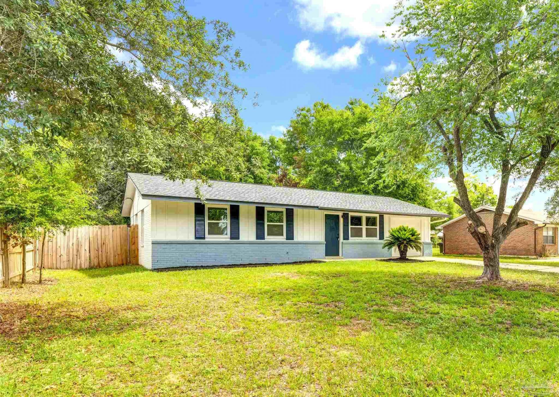 4200 E Johnson Ave, Pensacola, FL 32514 Main Photo
