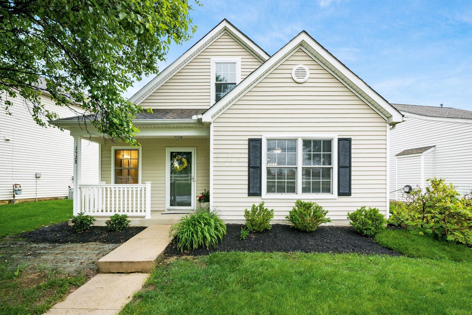 1528 Electra Street, Columbus, OH 43240 Main Photo