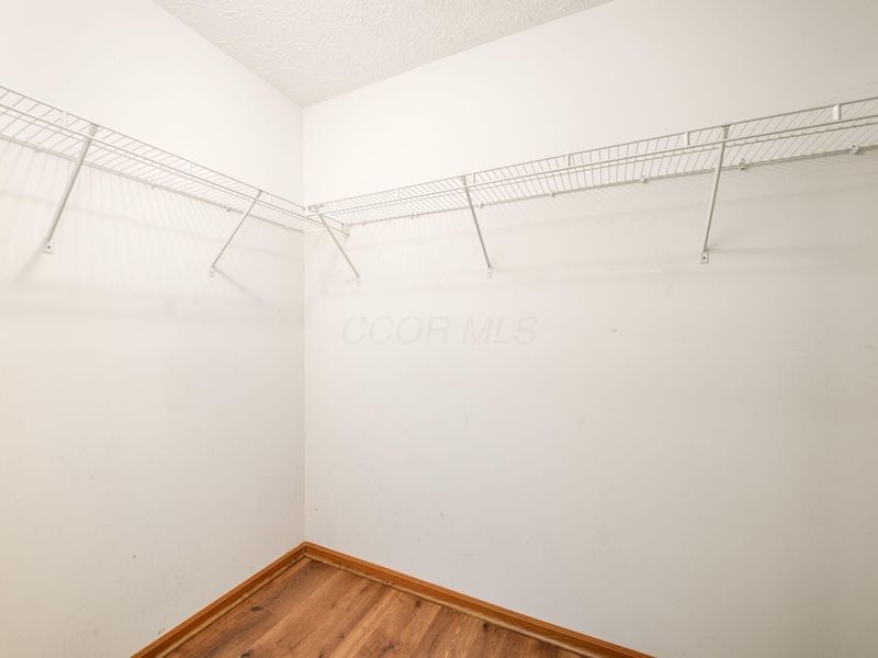 1528 Electra Street, Columbus, OH 43240 Photo 22