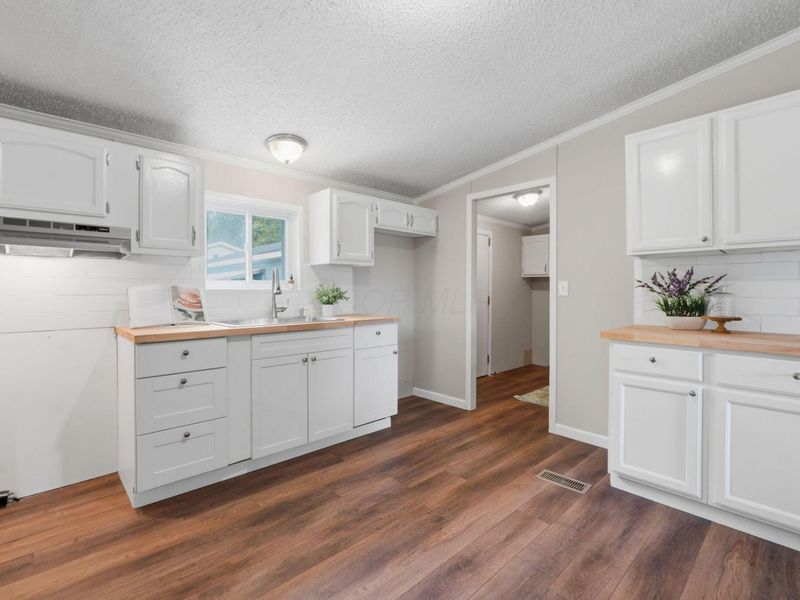 7241 Urbana Woodstock Pike, Cable, OH 43009 Photo 10