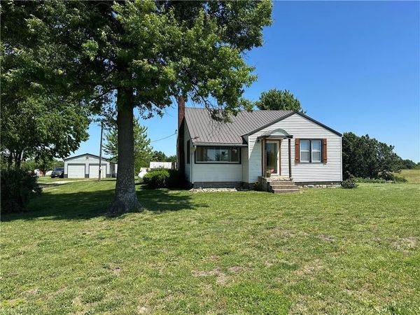 10112 SE 214th Street, Lawson, MO 64062