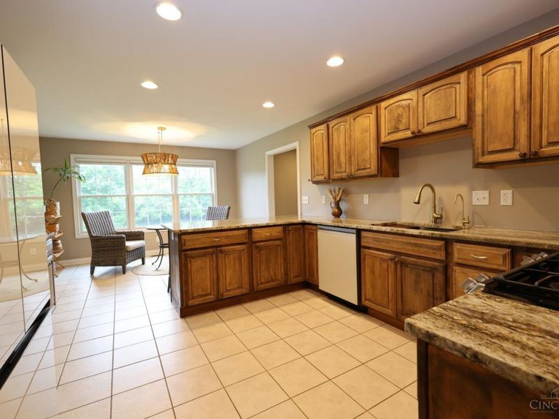 317 Miami Trail, Oxford, OH 45056 Photo 13