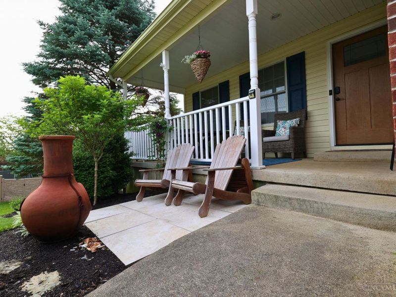 317 Miami Trail, Oxford, OH 45056 Photo 2