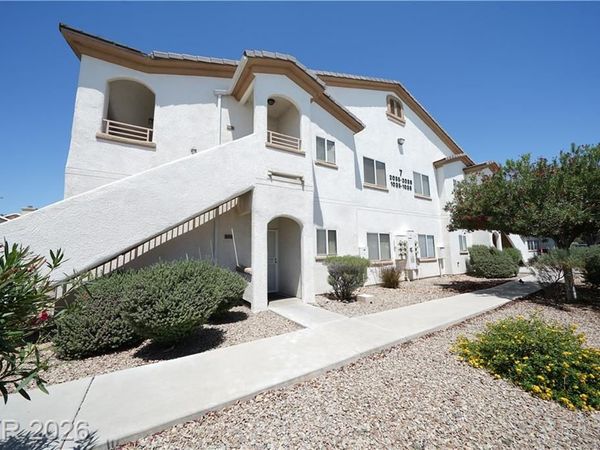 5655 E Sahara Avenue, Unit 2037, Las Vegas, NV 89142
