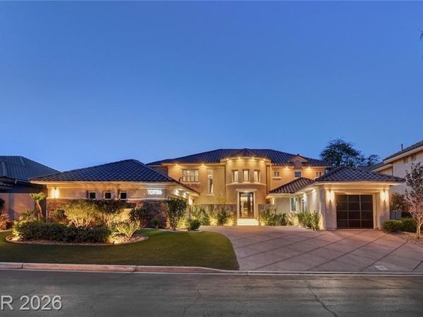 10736 Penhurst Way, Las Vegas, NV 89135