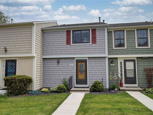 53 Village Trail , Honeoye Falls, NY 14472