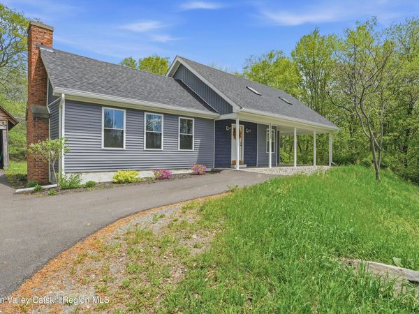 757 Taborton Road, Averill Park, NY 12018