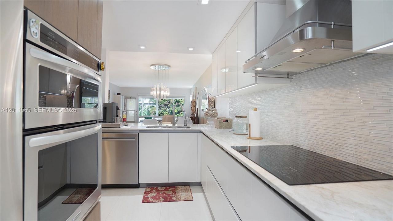 1000 SW 12th St, Unit 203, Fort Lauderdale, FL 33315 Photo