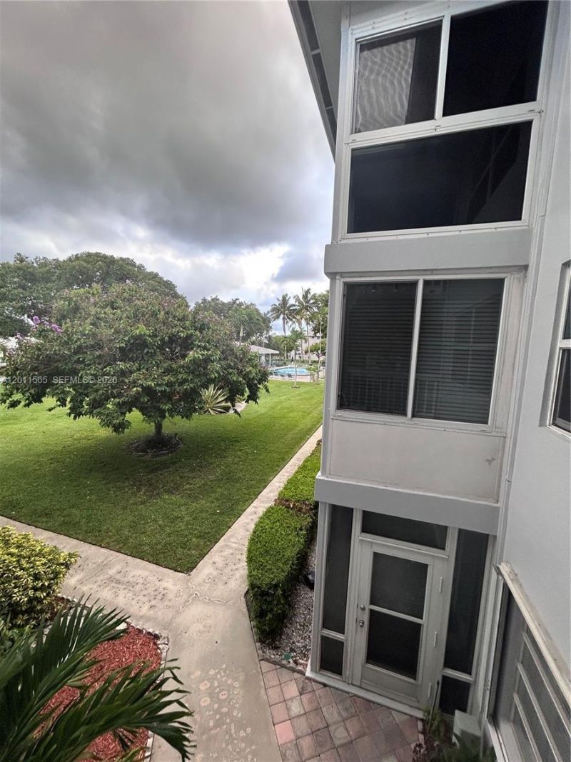 1000 SW 12th St , Unit 203, Fort Lauderdale, FL 33315 Photo