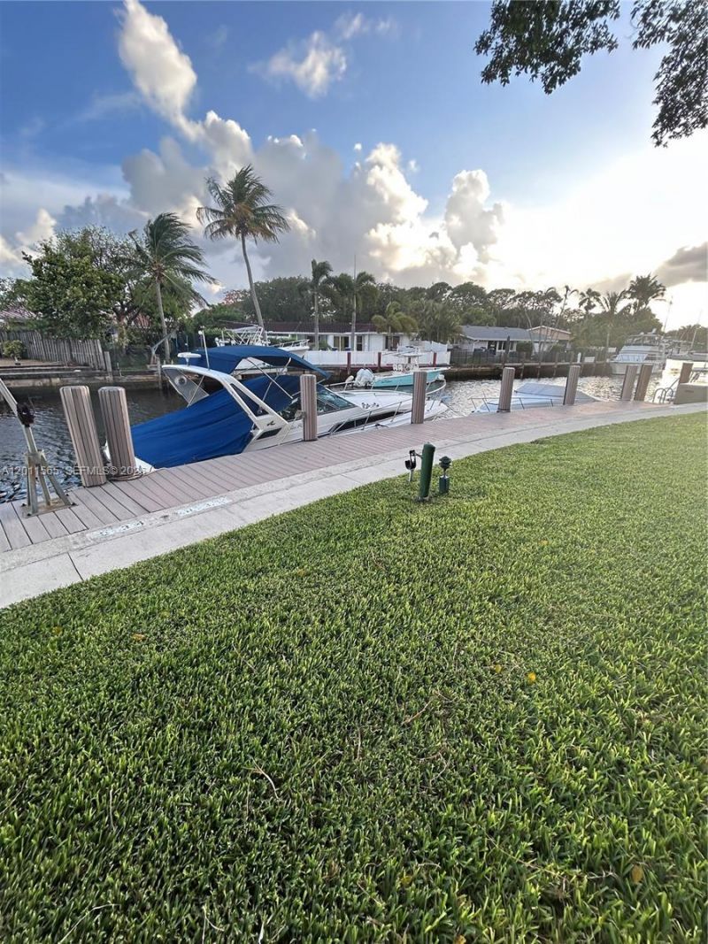 1000 SW 12th St , Unit 203, Fort Lauderdale, FL 33315 Photo