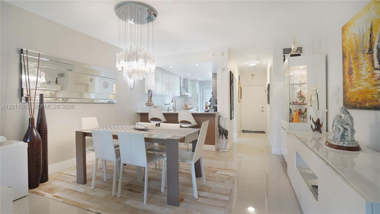 1000 SW 12th St, Unit 203, Fort Lauderdale, FL 33315 Photo