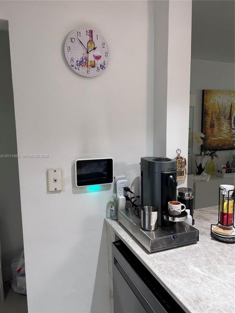 1000 SW 12th St , Unit 203, Fort Lauderdale, FL 33315 Photo