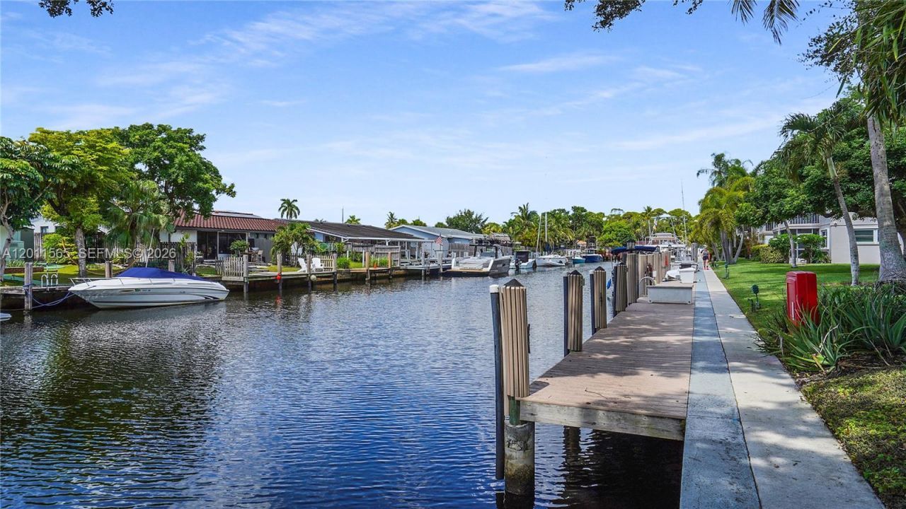 1000 SW 12th St, Unit 203, Fort Lauderdale, FL 33315 Photo