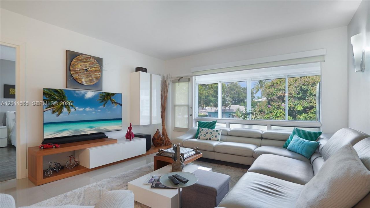 1000 SW 12th St, Unit 203, Fort Lauderdale, FL 33315 Photo