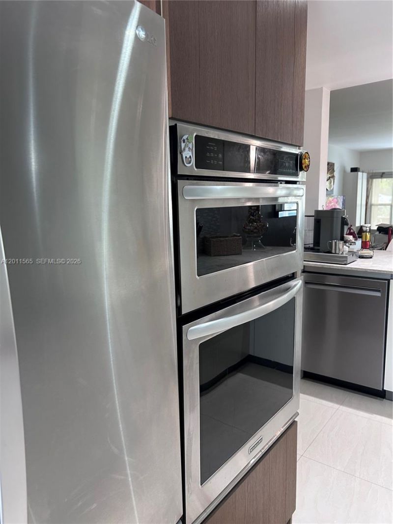 1000 SW 12th St , Unit 203, Fort Lauderdale, FL 33315 Photo