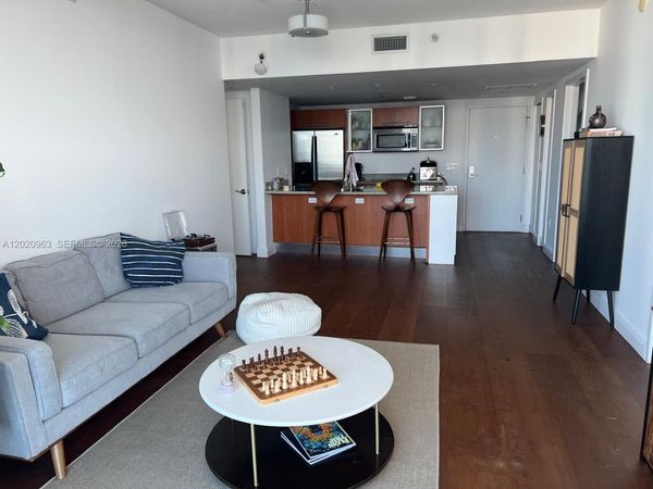 185 SW 7th St , Unit 3209, Miami, FL 33130