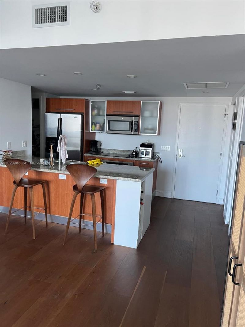 185 SW 7th St , Unit 3209, Miami, FL 33130 Photo