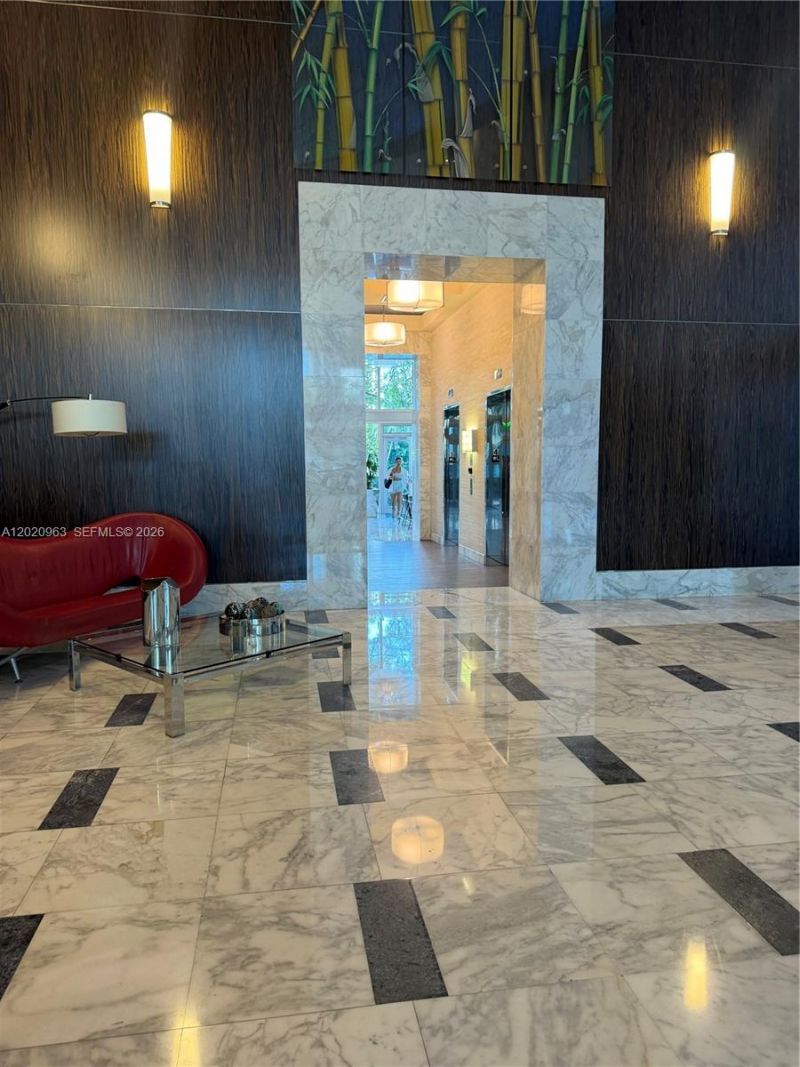 185 SW 7th St , Unit 3209, Miami, FL 33130 Photo