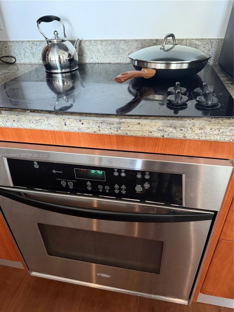 185 SW 7th St , Unit 3209, Miami, FL 33130 Photo