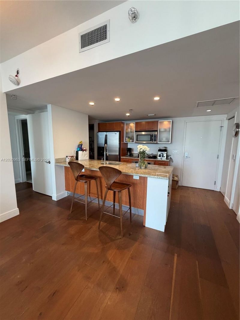 185 SW 7th St , Unit 3209, Miami, FL 33130 Photo