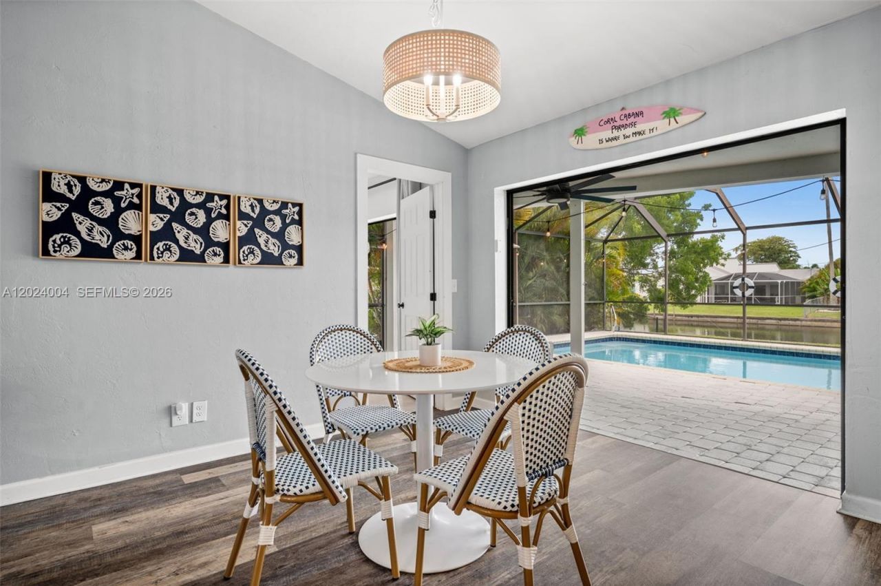 2102 SE 8th Street, Cape Coral, FL 33990 Photo