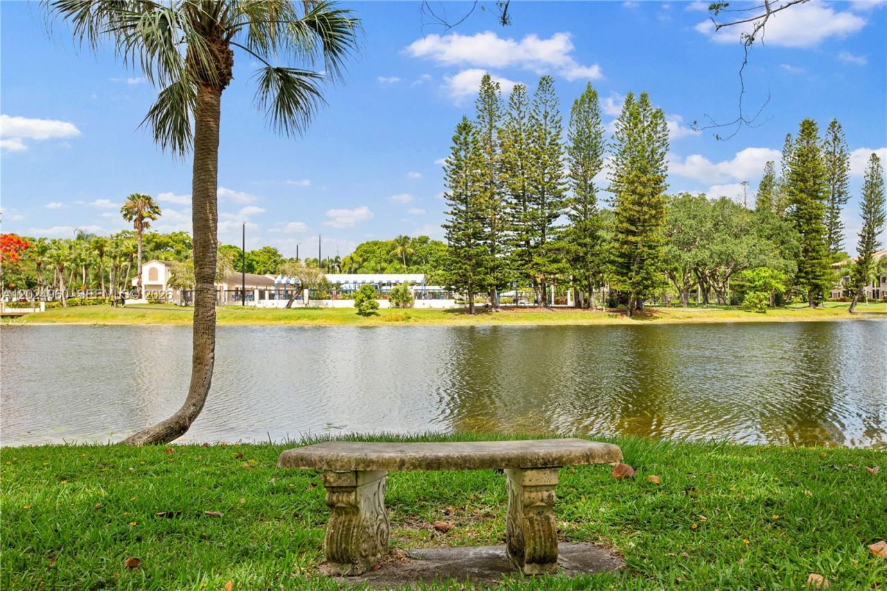 2753 NW 42nd Ave, Coconut Creek, FL 33066 Photo