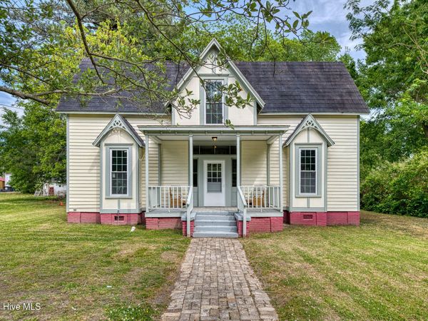 809 Church Street, Scotland Neck, NC 27874