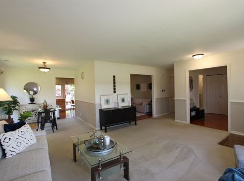 Main Photo