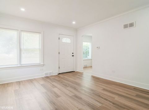 Main Photo