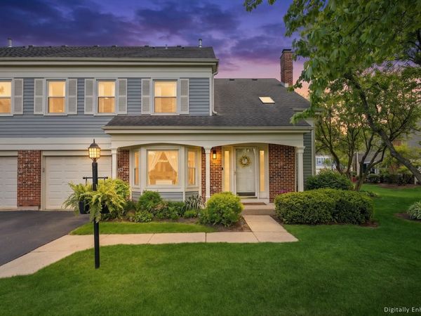 2026 N Charter Point Drive , Arlington Heights, IL 60004