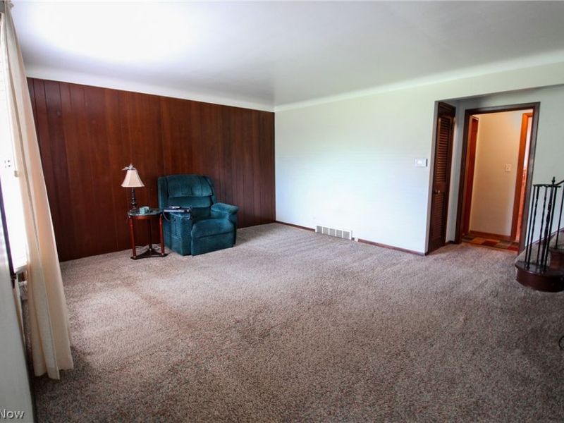 28101 Lake Shore Boulevard, Euclid, OH 44132 Photo 12