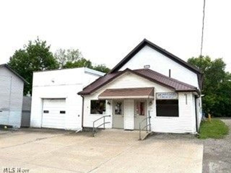 114 Main , Freeport, OH 43973 Photo 1