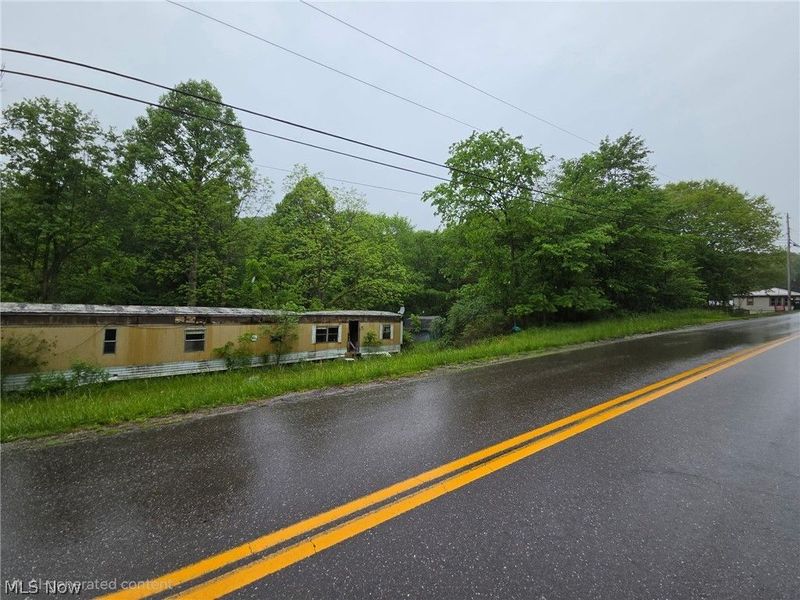 2799 Johnstown Road NE, Dover, OH 44622 Photo 2