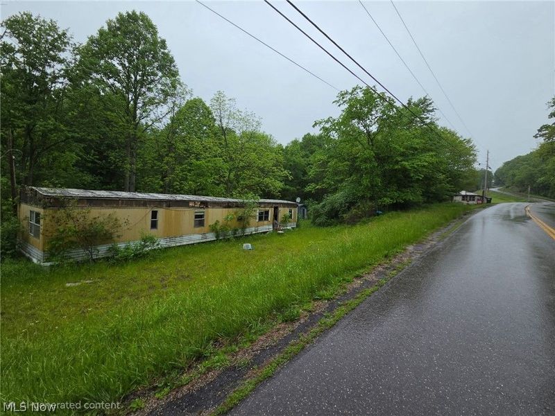 2799 Johnstown Road NE, Dover, OH 44622 Photo 3
