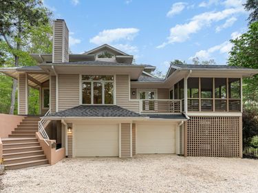 1011 Wood Sage Drive, Chapel Hill, NC 27516