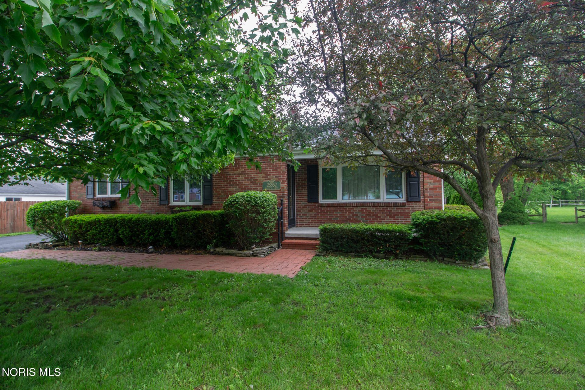 25882 Mccarty Drive , Perrysburg, OH 43551 Main Photo