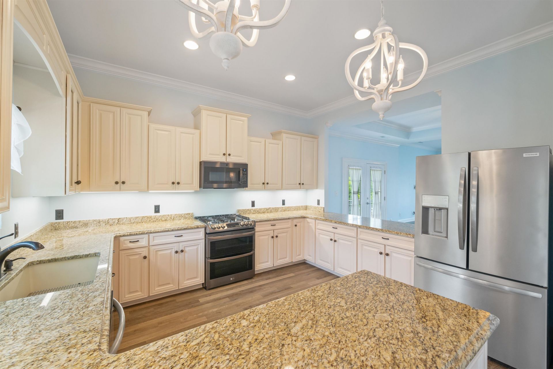 4302 Grande Harbour Blvd.  Photo 20