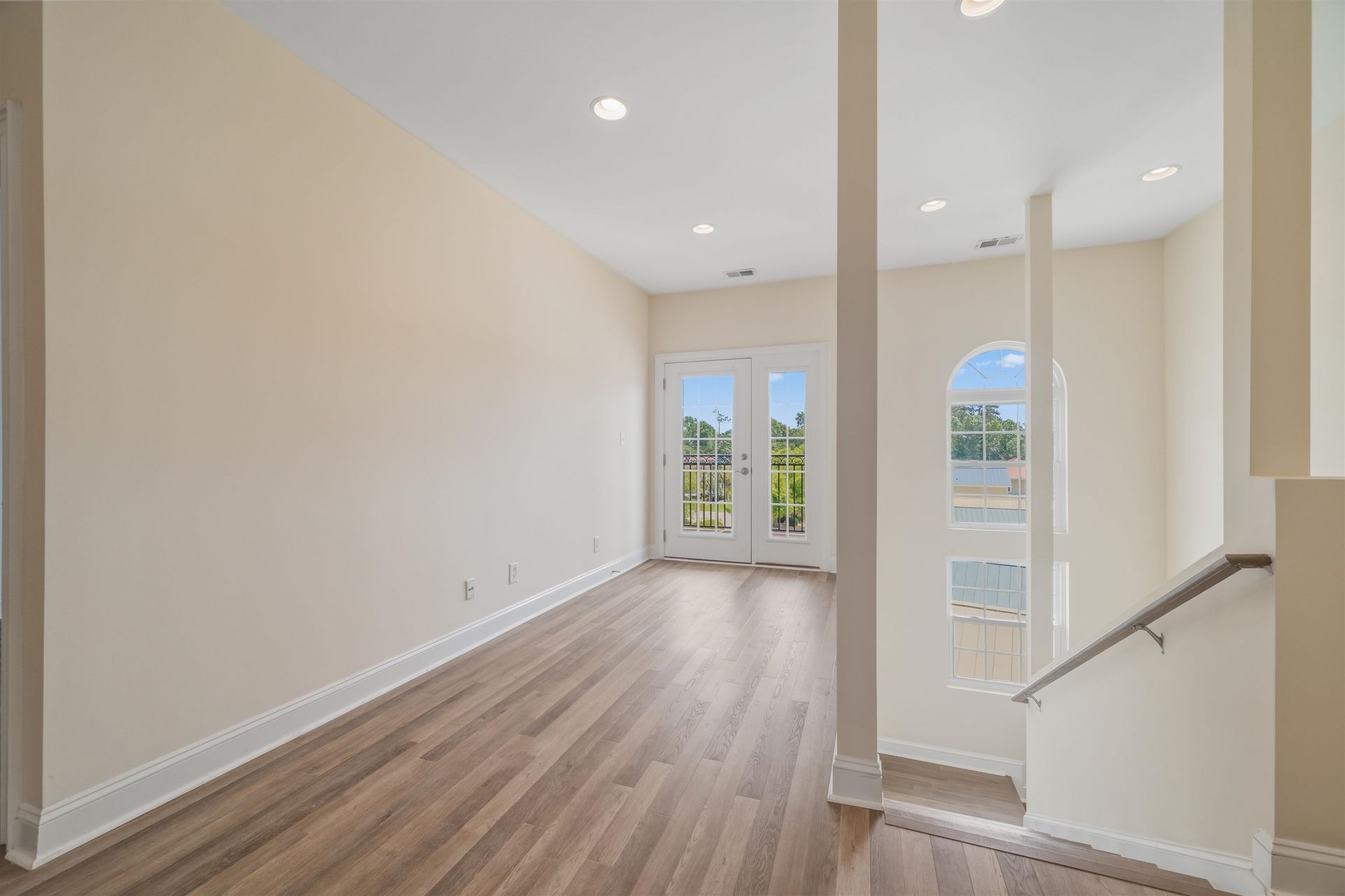 4302 Grande Harbour Blvd.  Photo 29