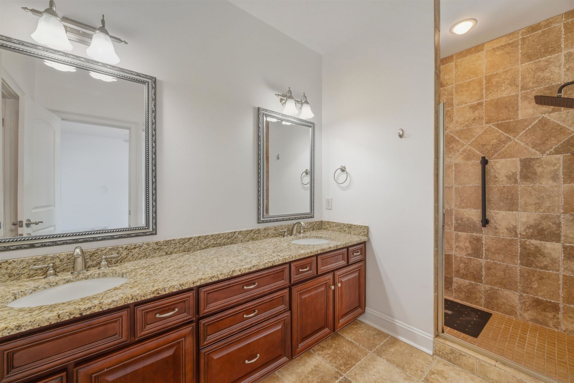 4302 Grande Harbour Blvd.  Photo 34