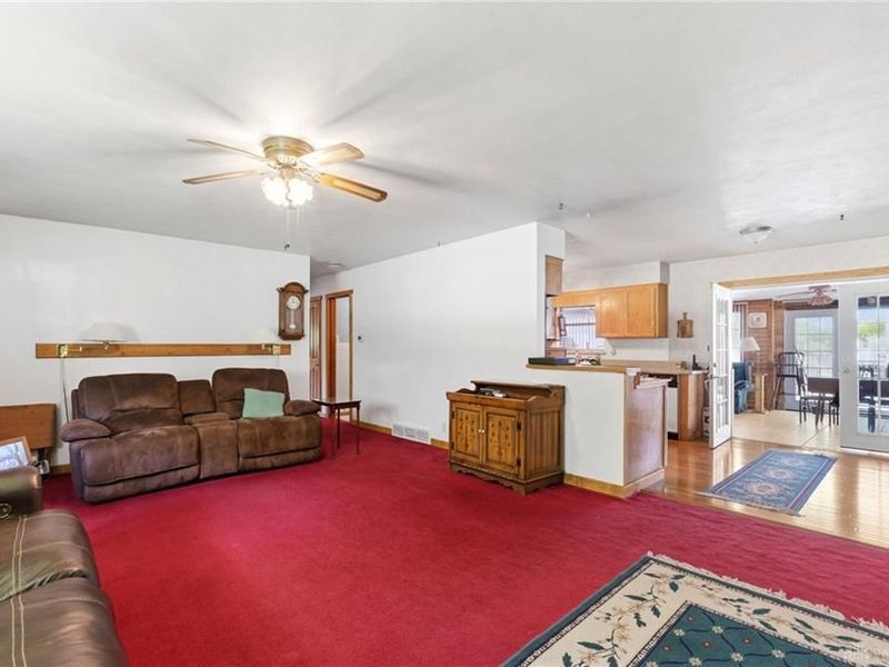 2087 Turnbull Road, Beavercreek, OH 45431 Photo 4