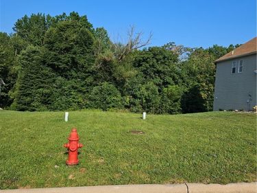 6318 Valley Ranch Drive, Maple Heights, OH 44137