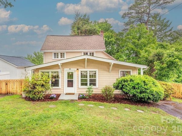 52 Gracelyn Road , Asheville, NC 28804