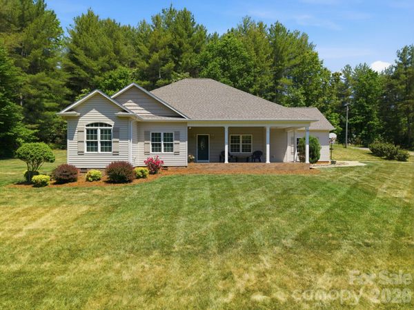 23 Moser Circle , Taylorsville, NC 28681