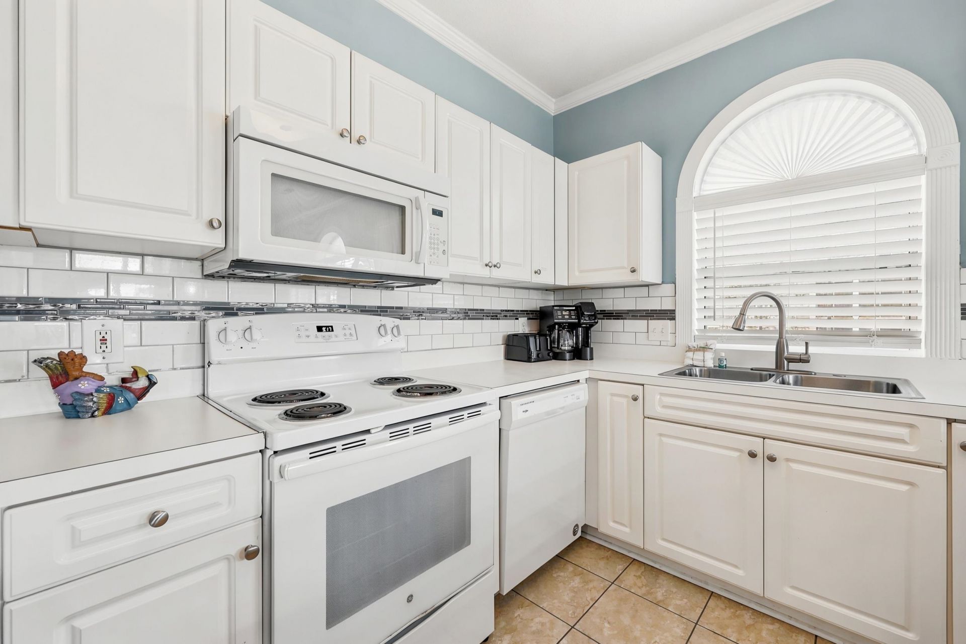 4705 Wild Iris Dr.  Photo 9