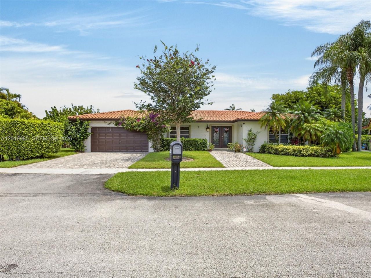 16641 Royal Poinciana Dr, Weston, FL 33326 Photo