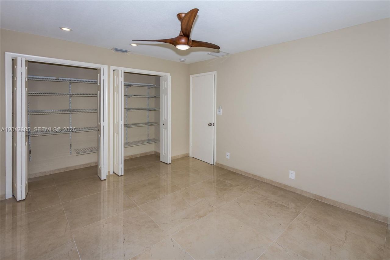 16641 Royal Poinciana Dr, Weston, FL 33326 Photo