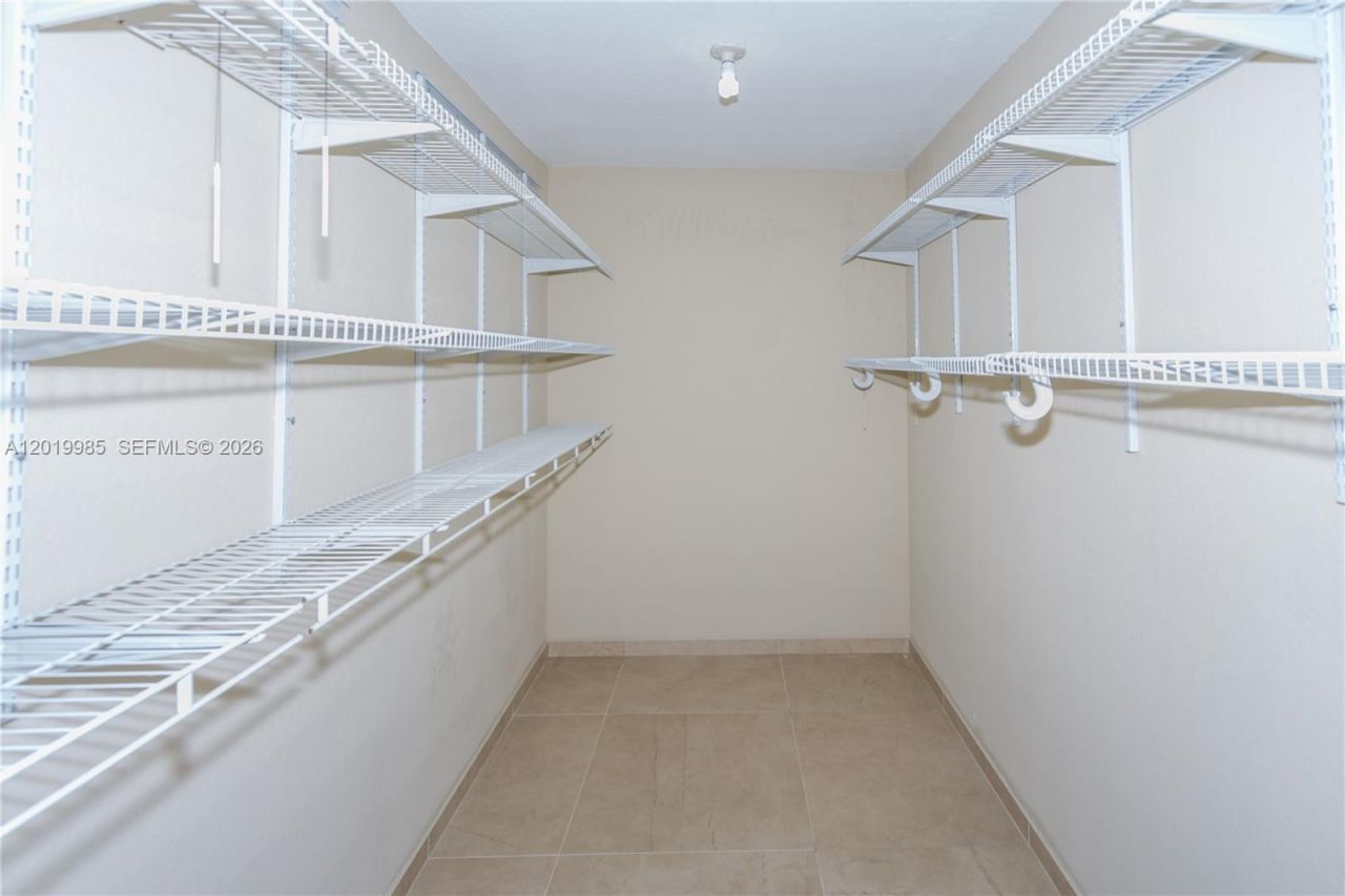 16641 Royal Poinciana Dr, Weston, FL 33326 Photo