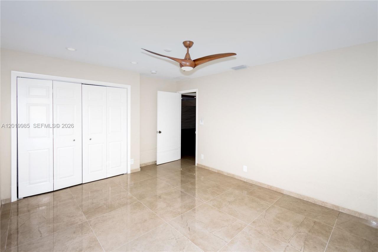 16641 Royal Poinciana Dr, Weston, FL 33326 Photo